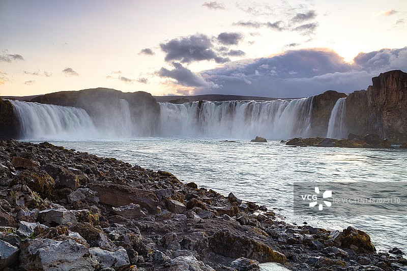 冰岛东北部戈达福斯瀑布图片素材