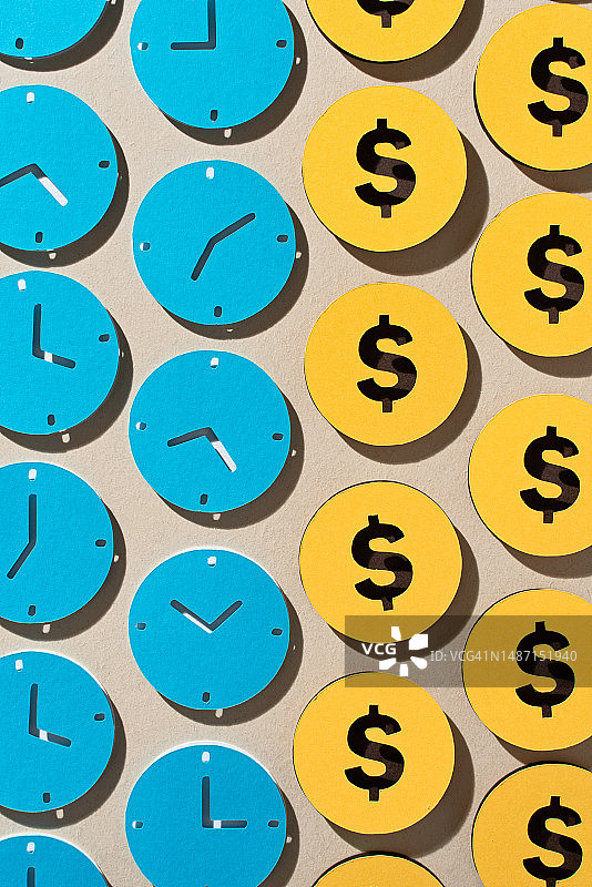许多计时器与美元符号，时间就是金钱图片素材