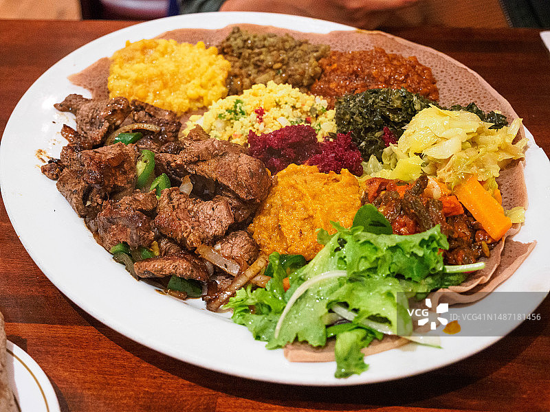 美国首都华盛顿的埃塞俄比亚食物图片素材