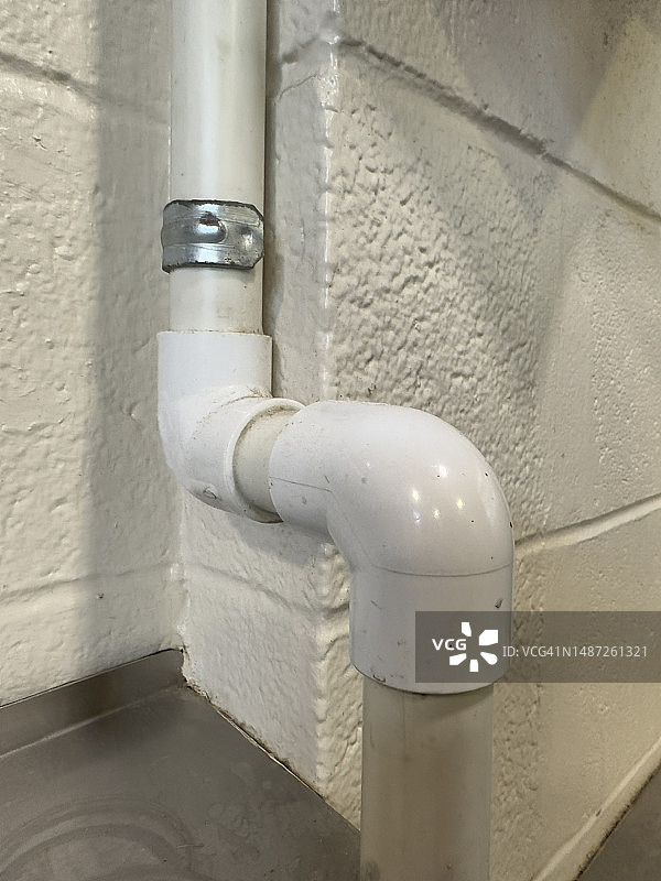 90度弯头塑料管道图片素材