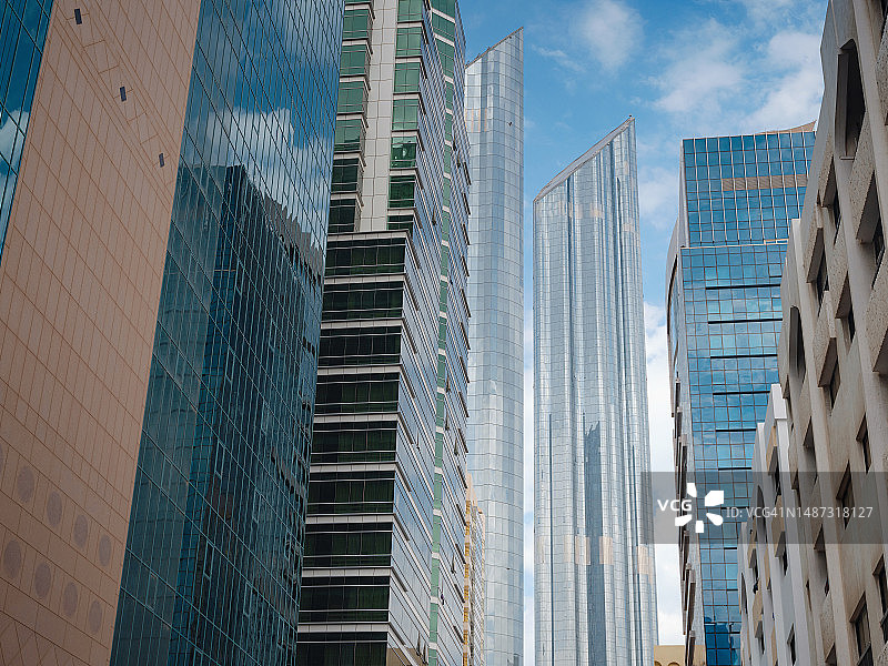 阿布扎比的摩天大楼美景图片素材