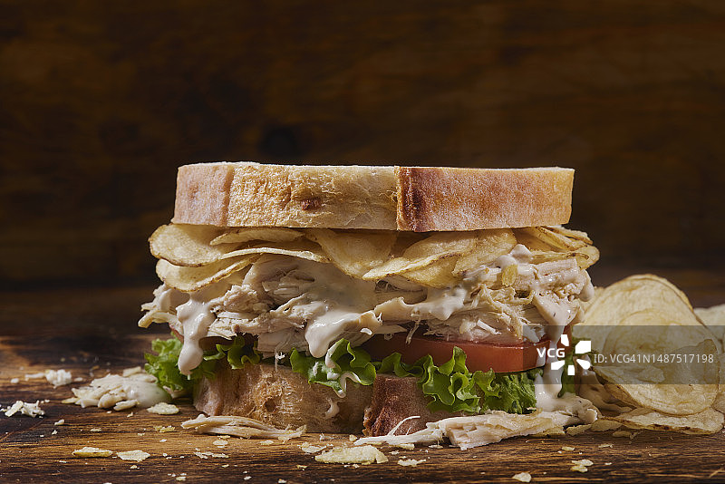 牧场香脆鸡肉三明治图片素材