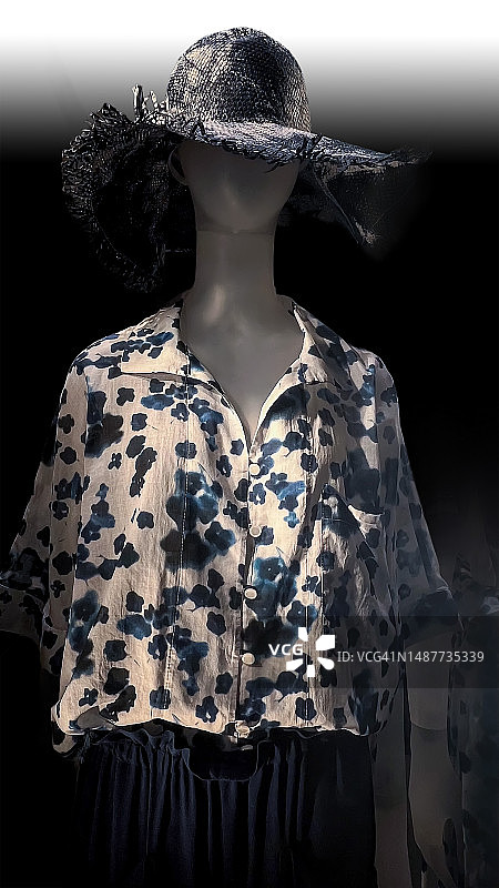 像人体模型的女人图片素材