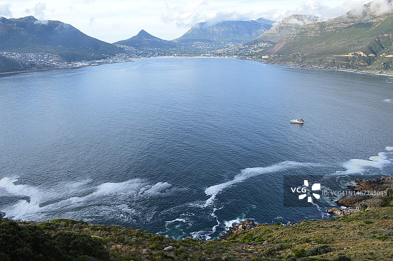 南非开普敦豪特湾海景与山脉高角度照片图片素材