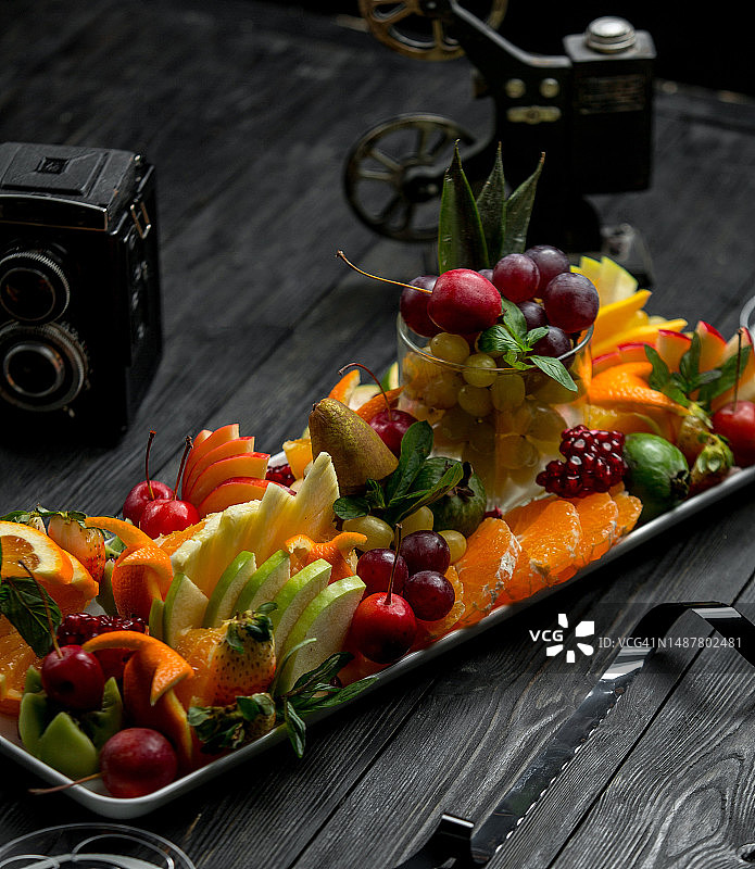 桌子上水果和食物的俯视角度照片图片素材