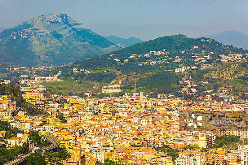 意大利萨莱诺：阿马尔菲海岸，第勒尼安海图片素材