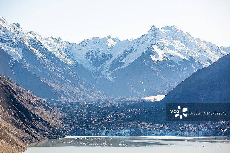 塔斯曼湖图片素材