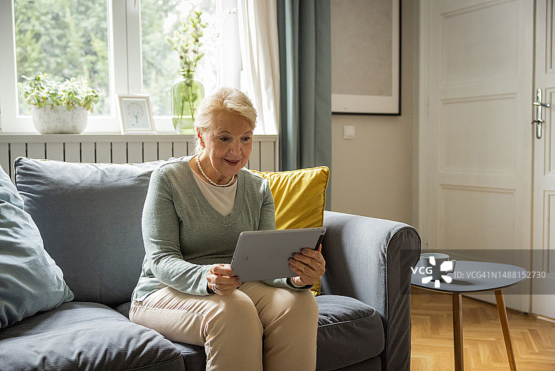 舒适的退休生活图片素材