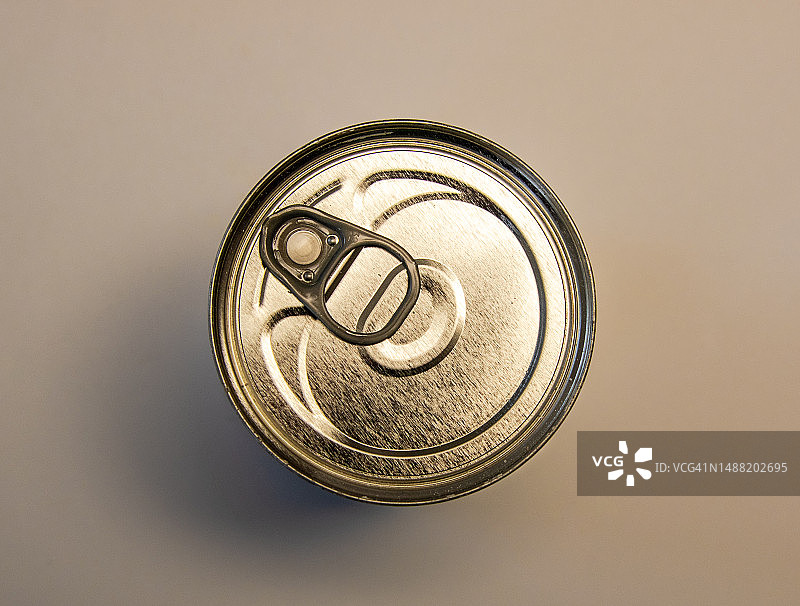 带易拉盖开启机构的锡罐图片素材