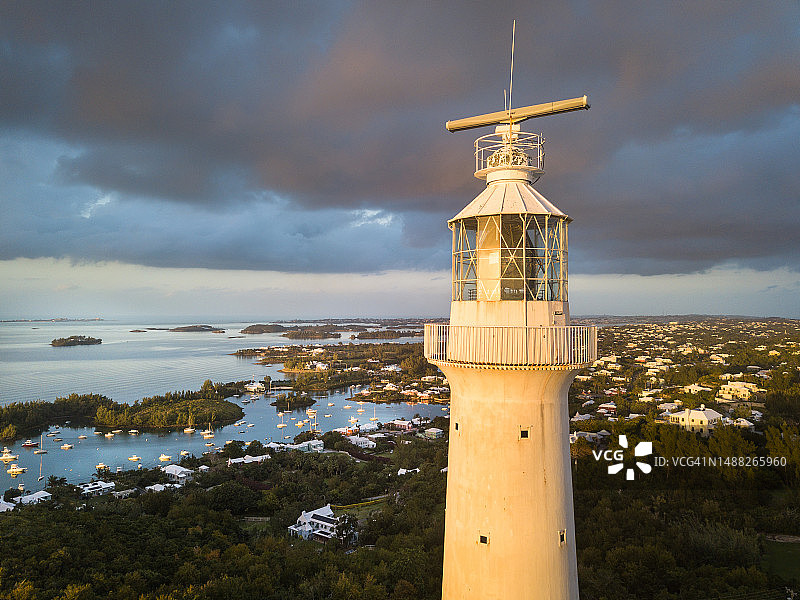 百慕大吉布斯山灯塔 夕阳图片素材
