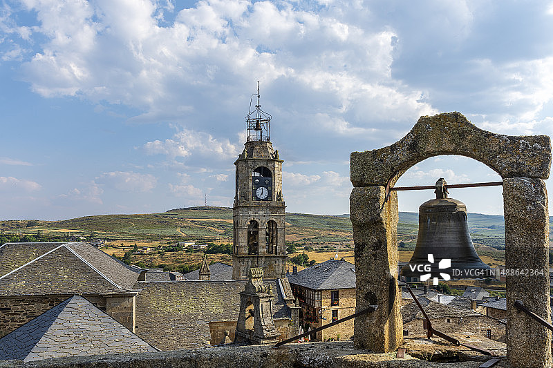 萨莫拉省普埃布拉德萨纳夫里亚，西班牙图片素材