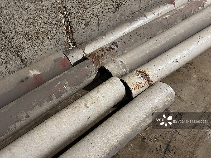 高压蒸汽钢管图片素材