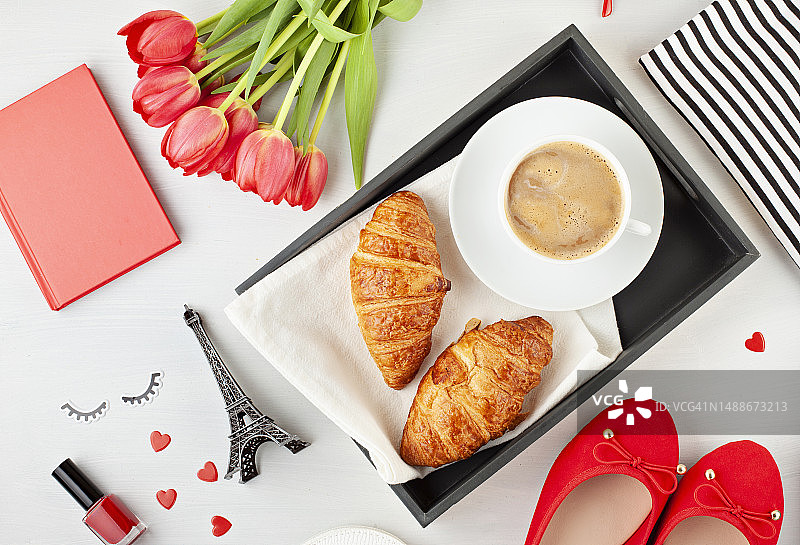 巴黎夏季假期概念图片素材