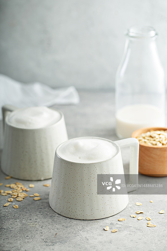 燕麦奶拿铁（美国）图片素材