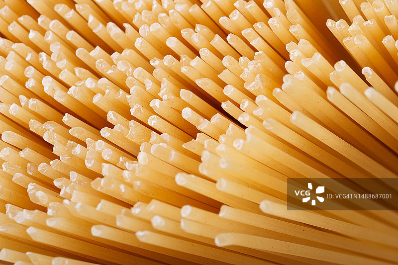 干燥的意大利面特写纹理背景宏观顶视图，罗马尼亚图片素材