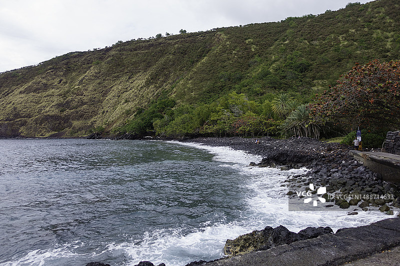 凯阿拉凯夸海湾悬崖图片素材
