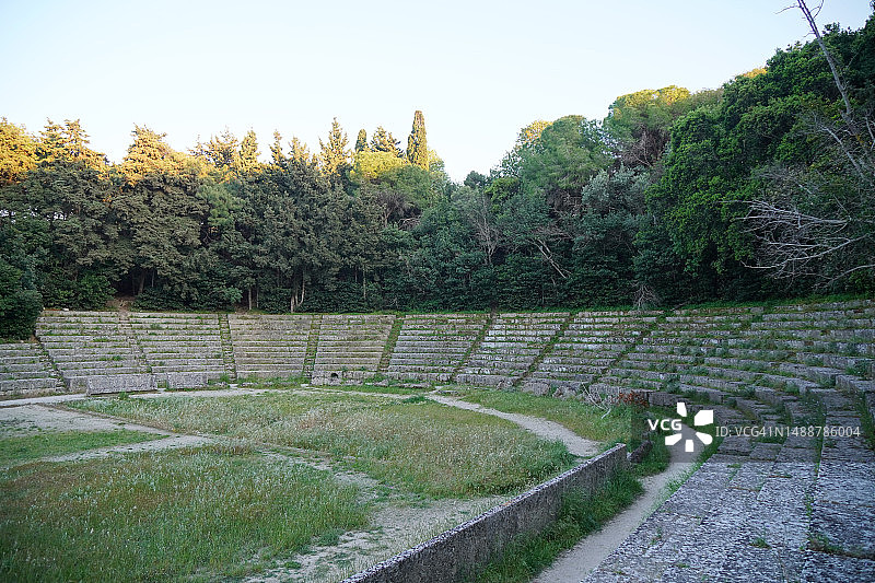希腊罗德斯古体育场的曲线图片素材
