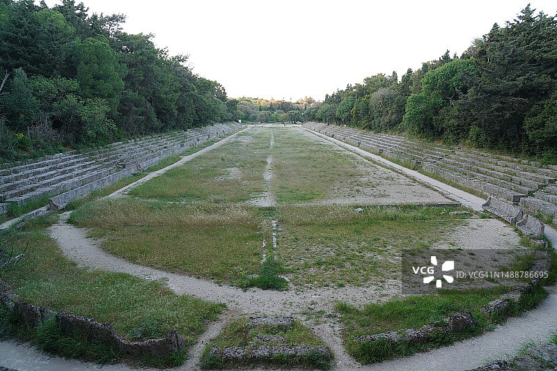 希腊罗德岛古城罗德体育场黄昏概览图片素材
