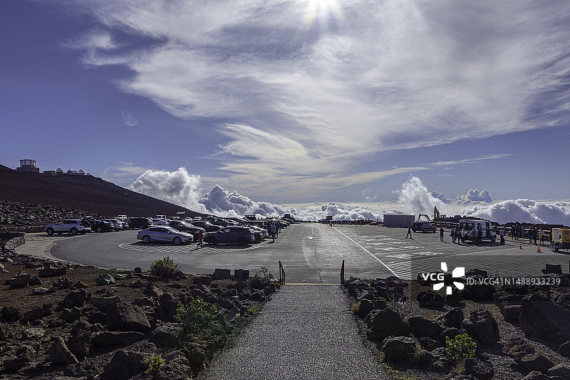毛伊岛哈莱阿卡拉国家公园顶峰的停车场图片素材