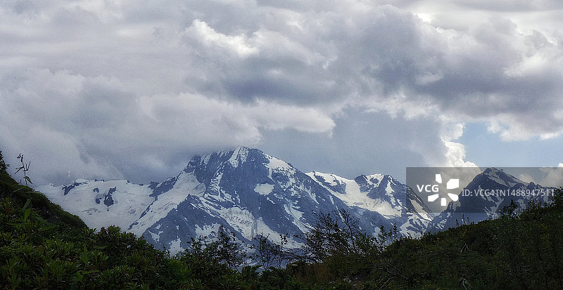法国雪山风景图片素材