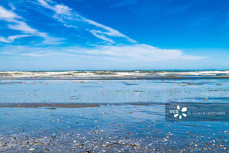 三重县伊势市海滩倒影图片素材