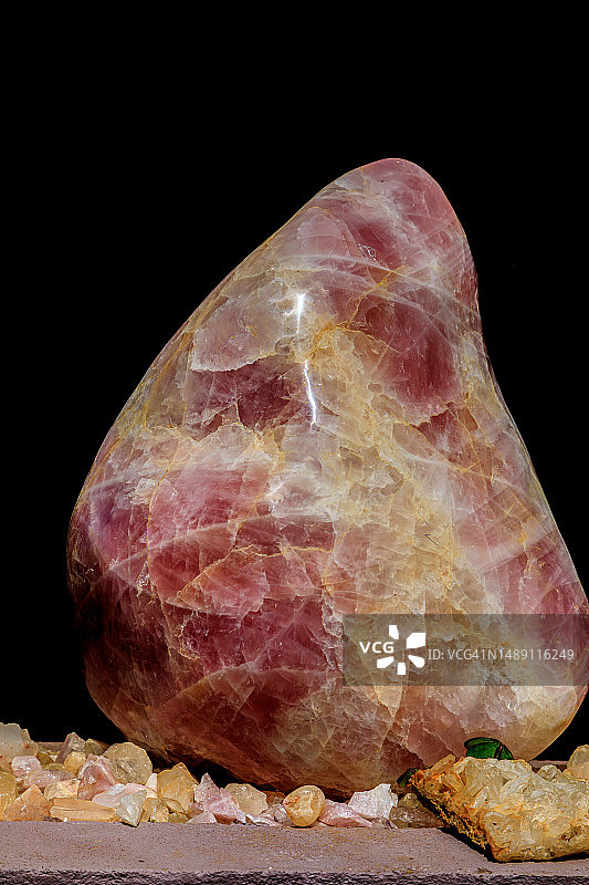 马达加斯加矿石图片素材