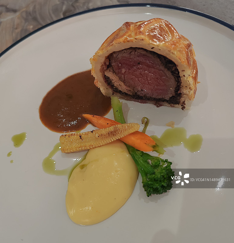 惠灵顿牛排图片素材