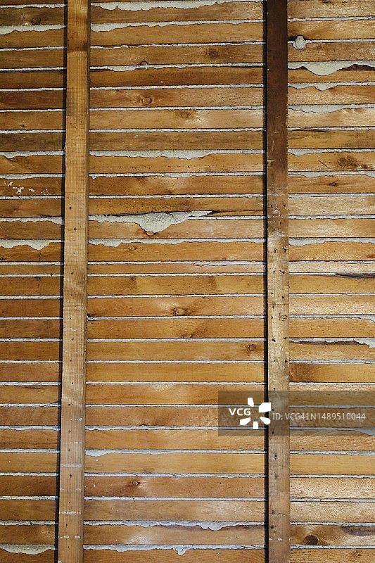 带有石膏和木板的建筑物墙壁后视图图片素材