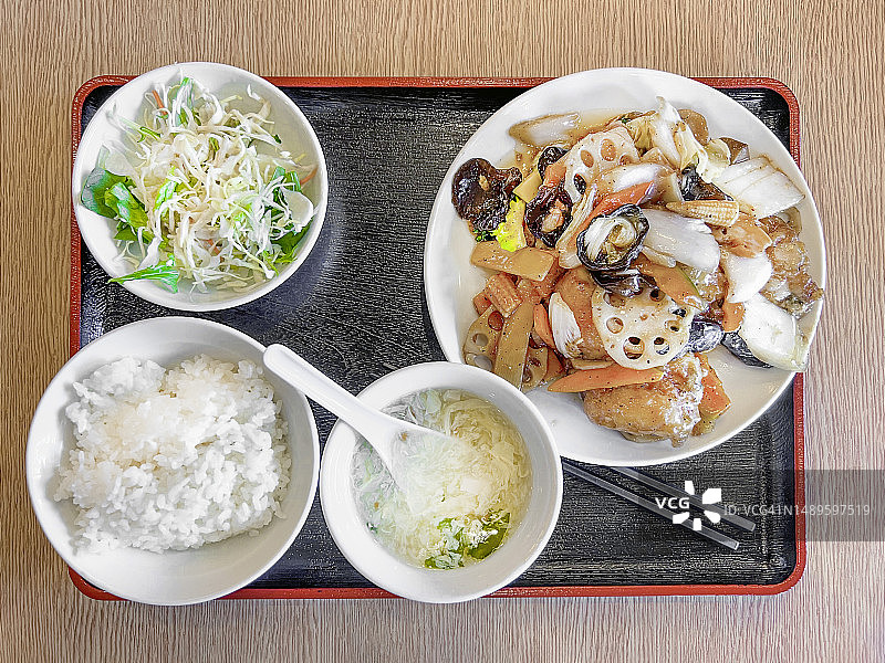 黑胡椒牡蛎中华定食图片素材