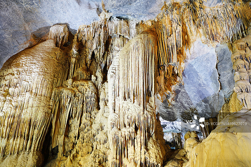 峰牙洞图片素材