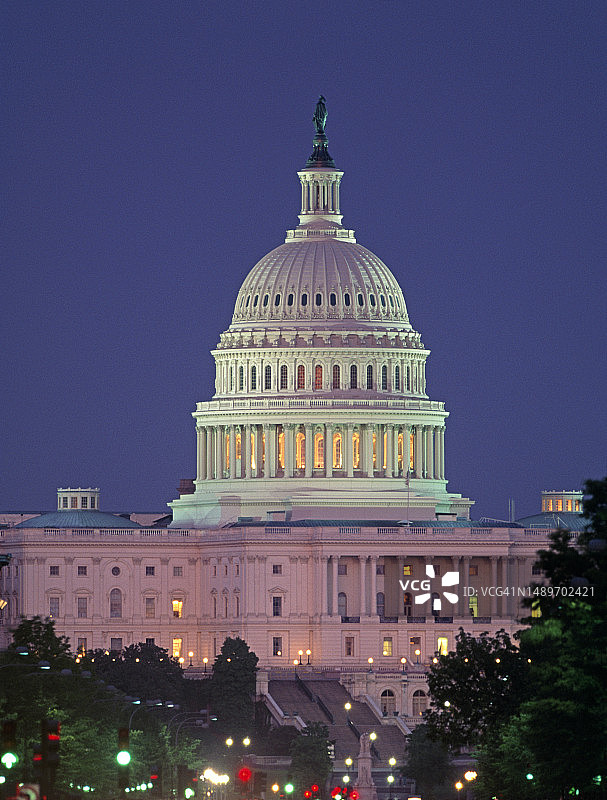 美国国会大厦夜景图片素材