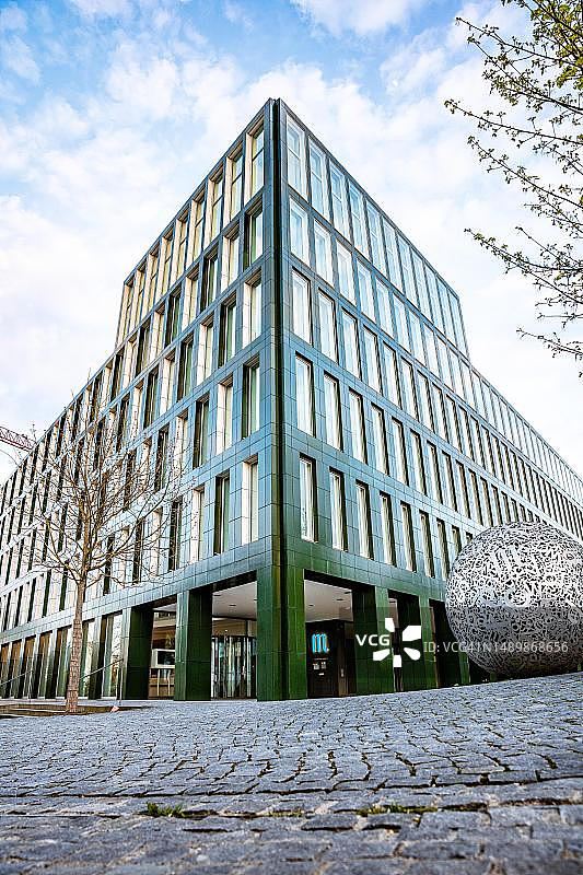德国雷根斯堡米特拜里舍的现代建筑图片素材