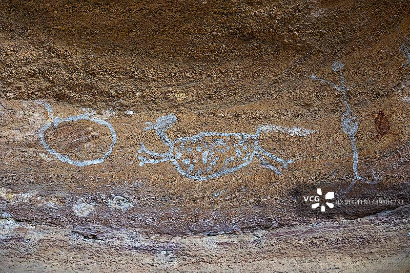 巴西塞拉达卡皮瓦拉国家公园岩画图片素材