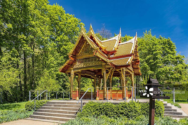 德国巴特洪堡水疗花园中的暹罗寺Sala-Thai II图片素材