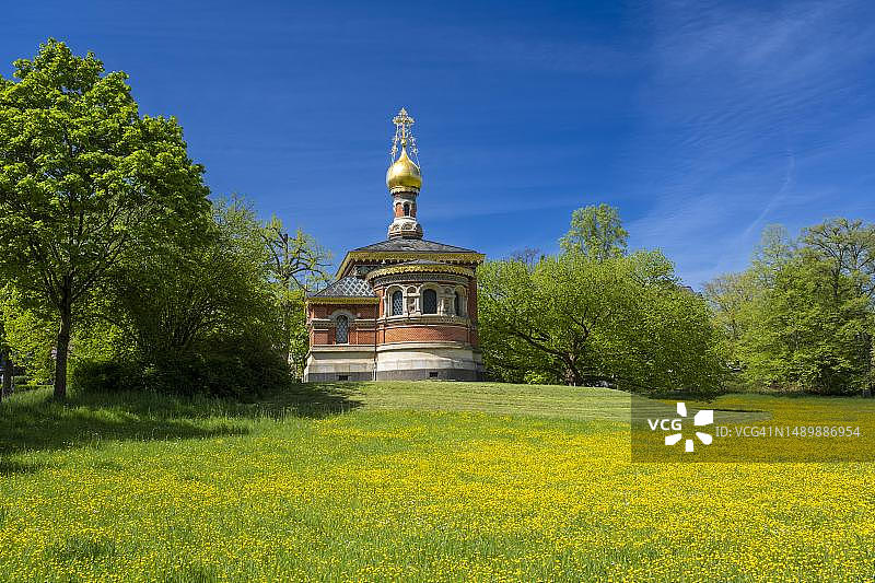 德国黑森州巴特洪堡的俄罗斯教堂和万圣教堂图片素材