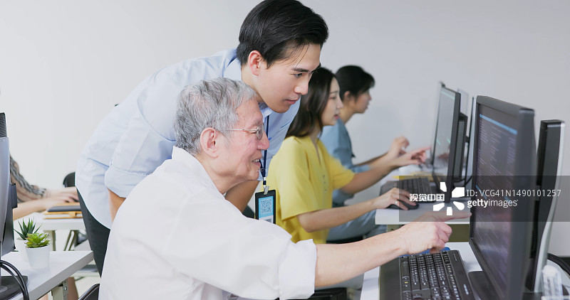 成人教育班教师图片素材
