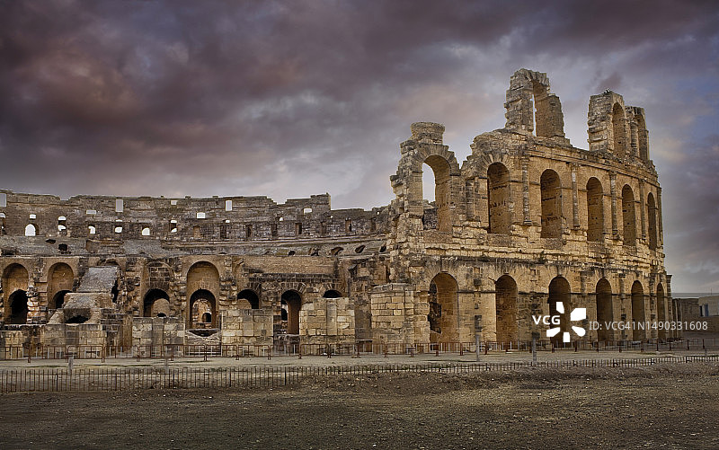 突尼斯杰姆斗兽场图片素材