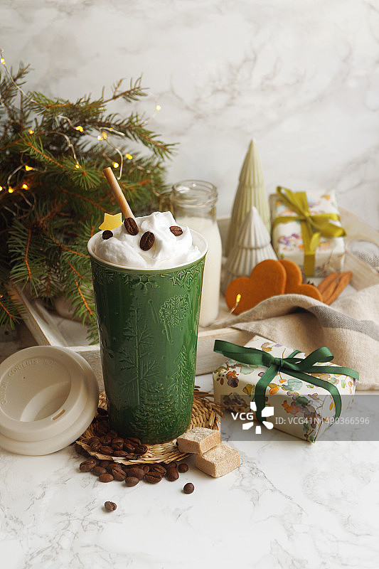 圣诞节的早晨，萨拉热窝，波斯尼亚和黑塞哥维那图片素材