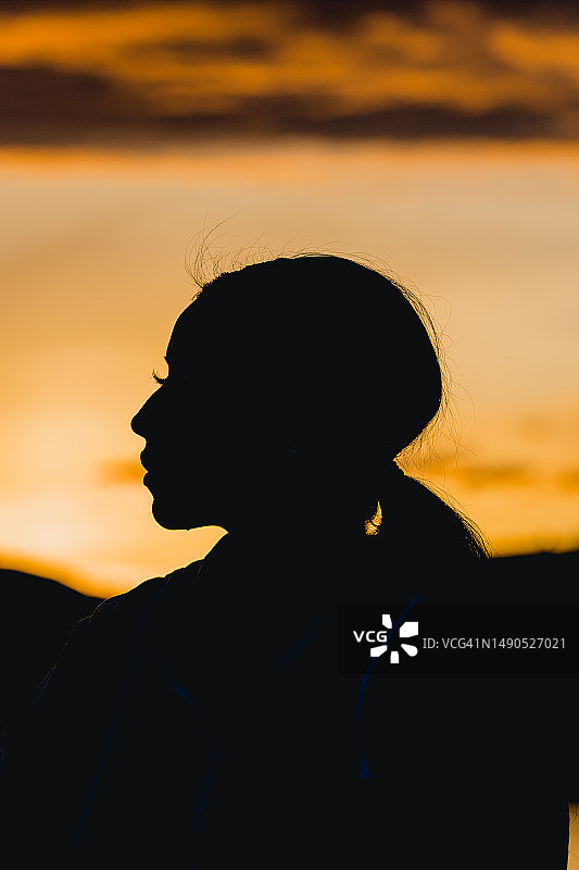 女性剪影画像图片素材