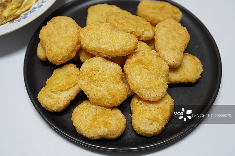 黑盘炸鸡图片素材