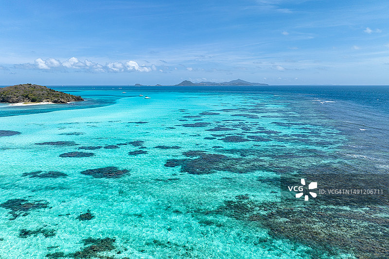 格林纳丁斯的色彩：人间天堂图片素材