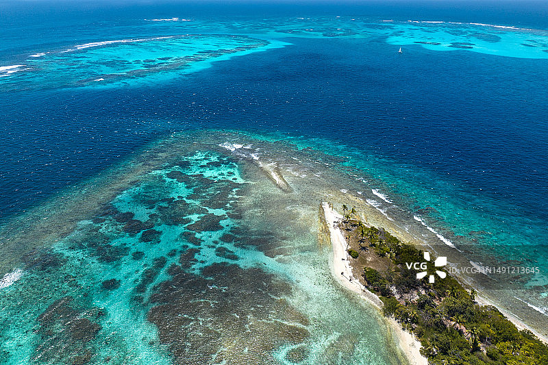 格林纳丁斯的色彩：人间天堂图片素材