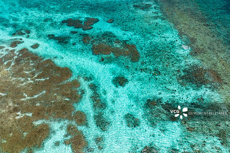 格林纳丁斯的色彩：人间天堂图片素材