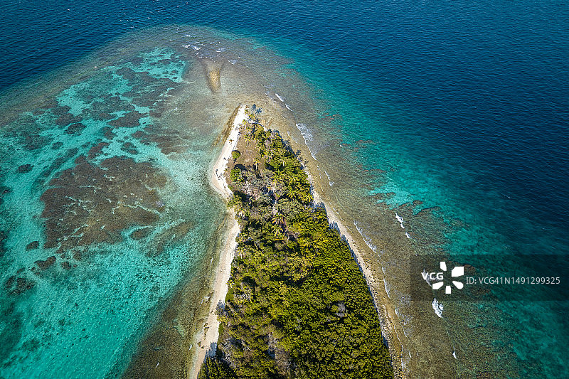 格林纳丁斯的色彩：人间天堂图片素材