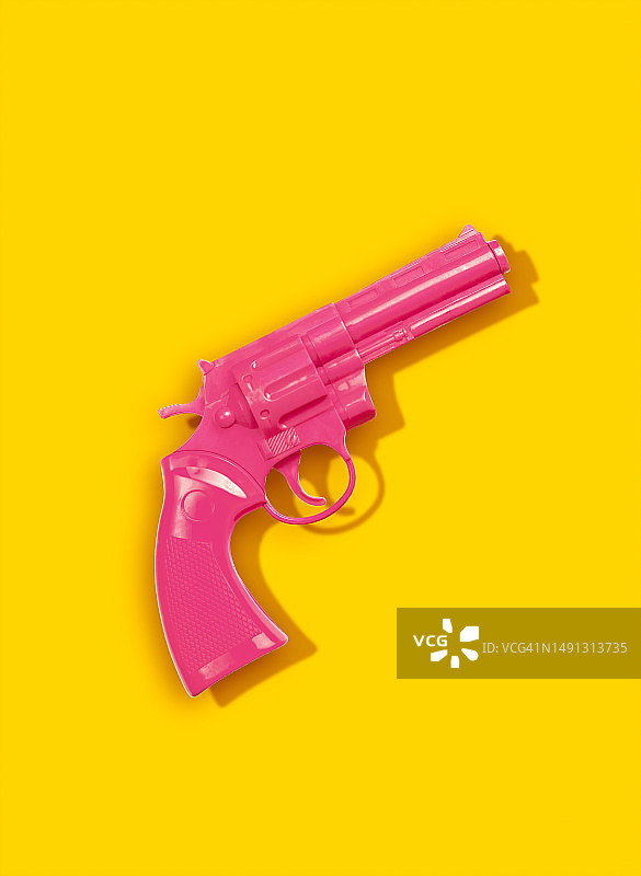 粉色塑料玩具枪图片素材