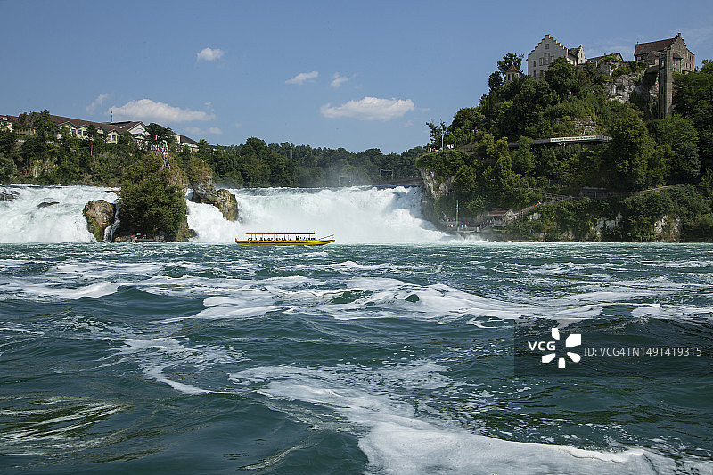 瑞士莱茵瀑布图片素材