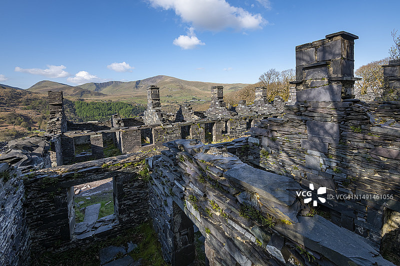 威尔士北部Llanberis的Dinorwig板岩采石场旧营房图片素材