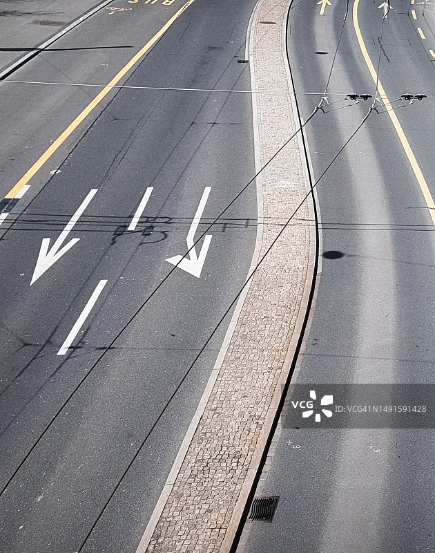 高速公路箭头道路标记图片素材