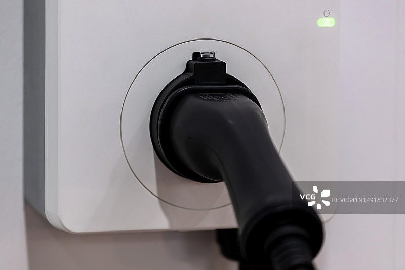 电动汽车充电站特写图片素材