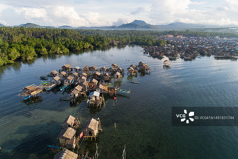 菲律宾苏禄的萨马-巴瑶族群鸟瞰图片素材
